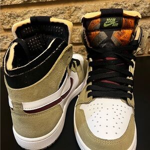 Authentic Air Jordan 1 Zoom CMFT. Size=mens 7.5 / women’s 9. With Nike Box.